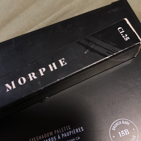 MORPHE ES Palette & Fluidity Concealer in C1.25 - Picture 6 of 6